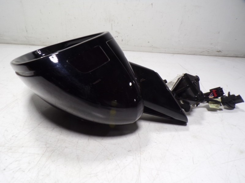 Recambio de espejo derecho para porsche macan (typ ) base referencia OEM IAM 95B857542  95B857522S