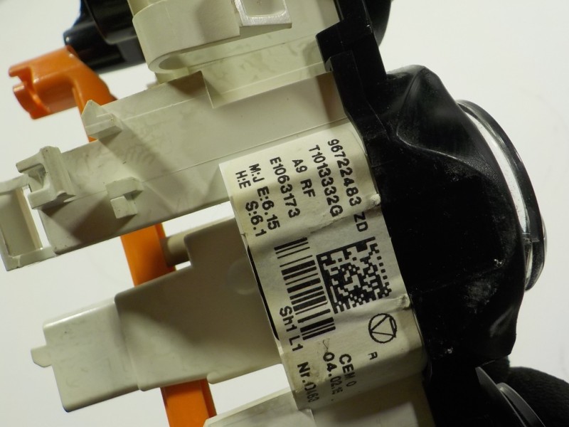 Recambio de mando calefaccion / aire acondicionado para peugeot 208 1.6 16v hdi fap referencia OEM IAM 9672248380 96722483ZD 