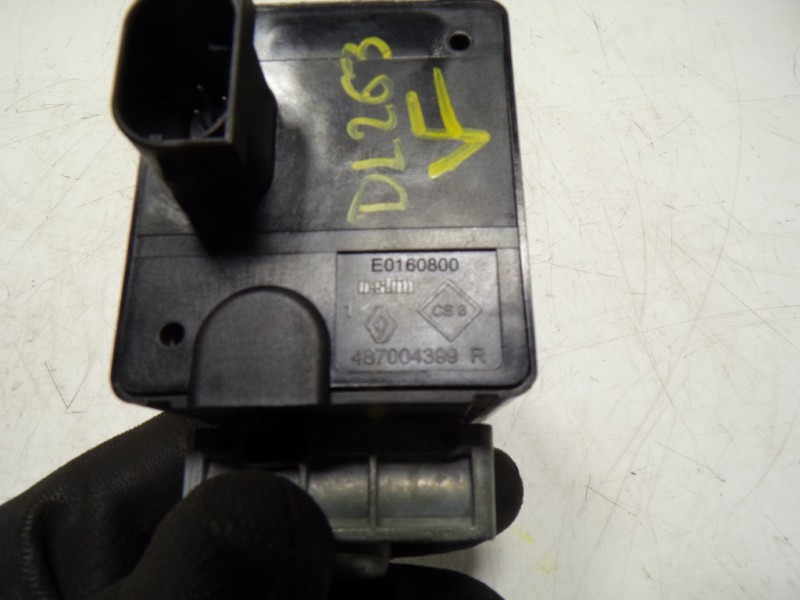 Recambio de antirrobo para renault captur 1.3 tce referencia OEM IAM 7701209427 487004399R 