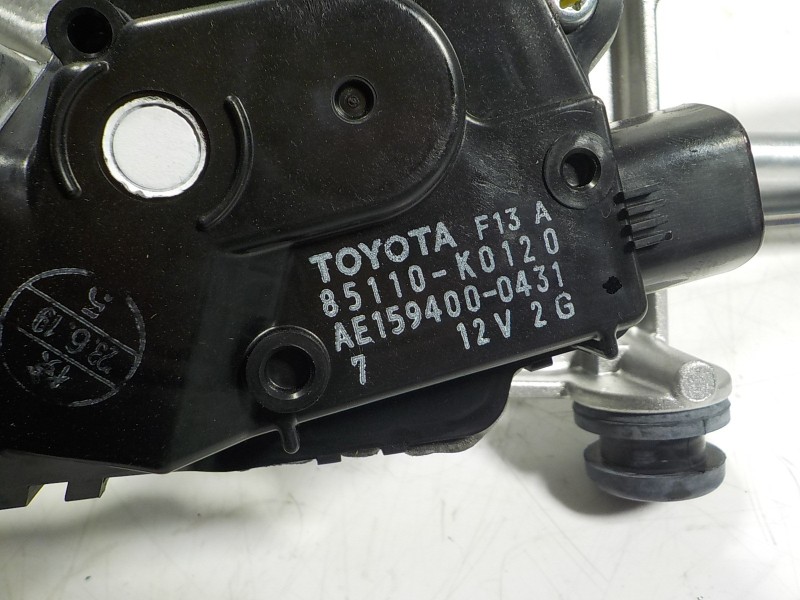 Recambio de motor limpia delantero para toyota yaris 1.5 vvti hev referencia OEM IAM  85110K0120 