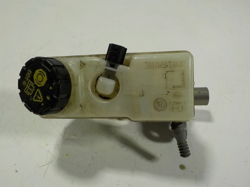 Recambio de bomba freno para renault captur 1.3 tce referencia OEM IAM 460119686R 460915125R 