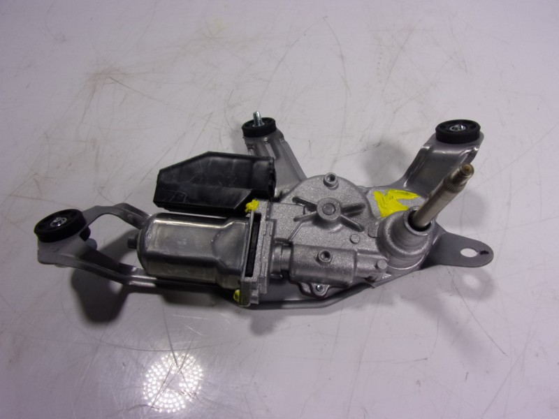 Recambio de motor limpia trasero para toyota yaris 1.5 vvti hev referencia OEM IAM  85130K0040 