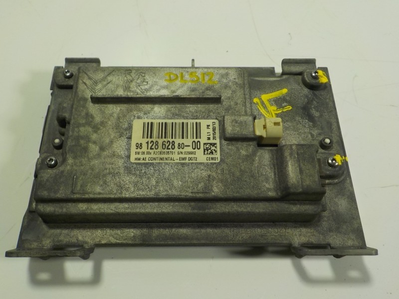 Recambio de pantalla multifuncion para peugeot 208 1.6 16v hdi fap referencia OEM IAM 9812862880 9812862880 