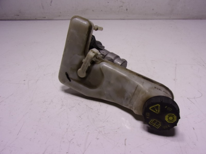 Recambio de bomba freno para ford mondeo turn. 2.0 tdci cat referencia OEM IAM   