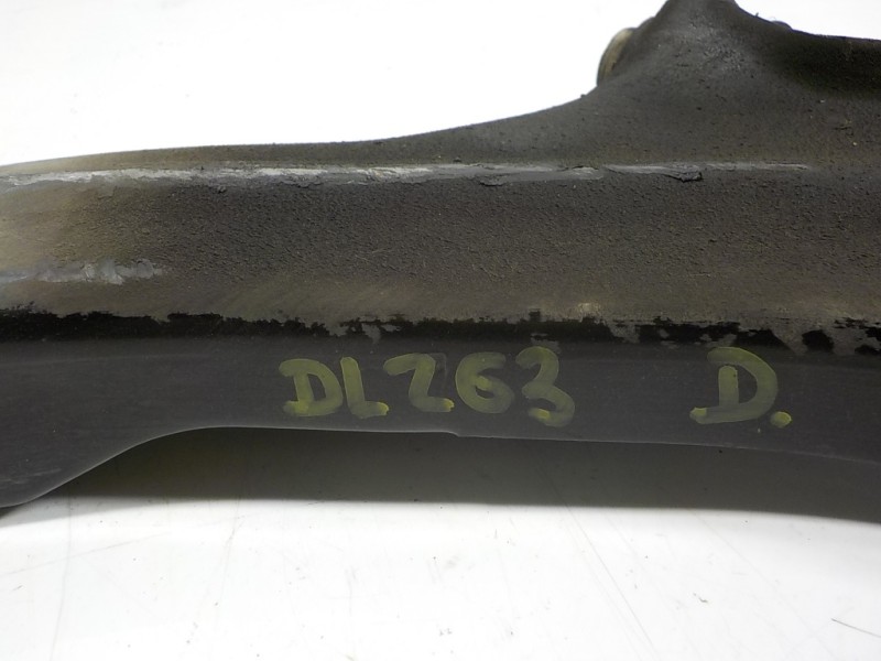 Recambio de brazo suspension inferior delantero derecho para renault captur 1.3 tce referencia OEM IAM 545047954R  