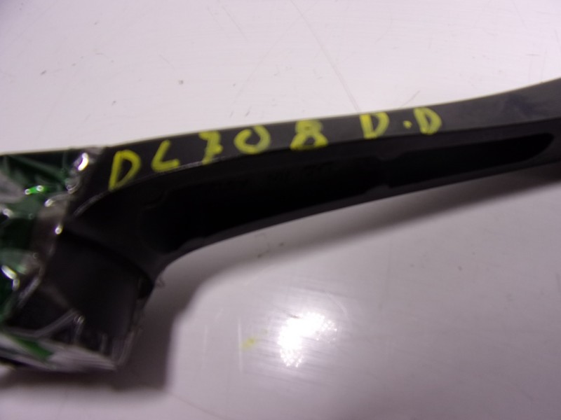 Recambio de brazo limpia delantero derecho para ford mondeo turn. 2.0 tdci cat referencia OEM IAM 2410771  