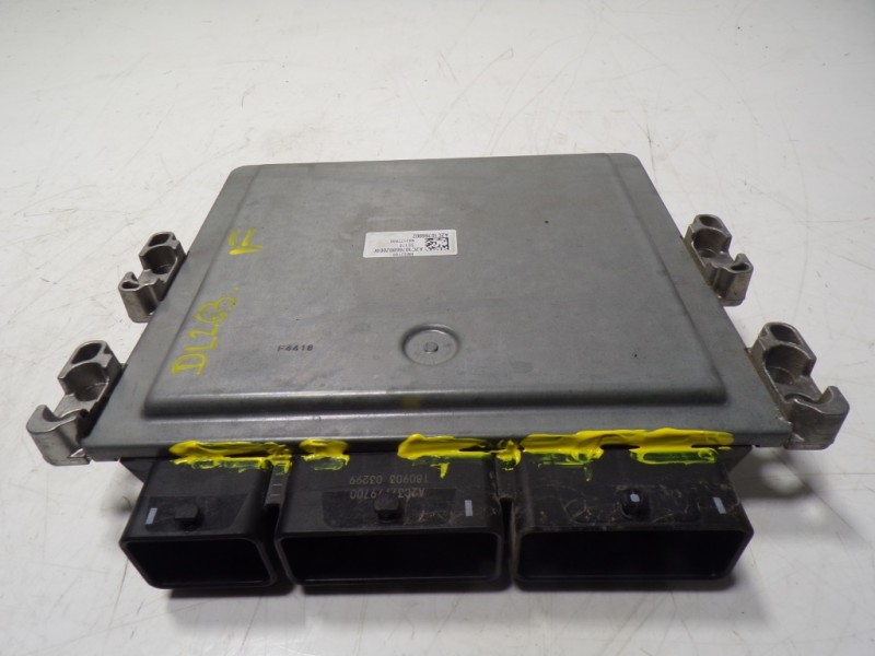 Recambio de centralita motor uce para renault captur 1.3 tce referencia OEM IAM 237102099S A2829003600 