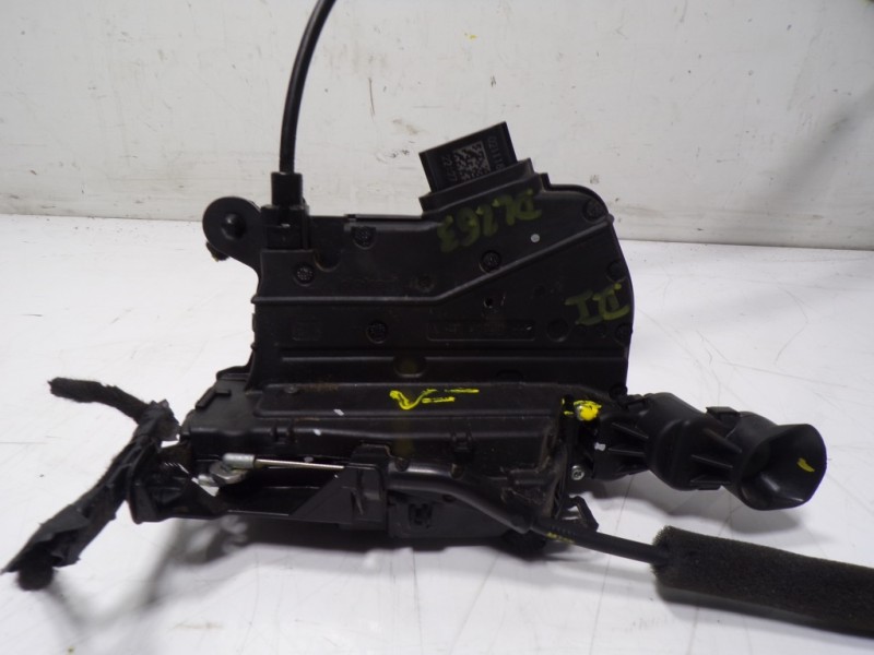 Recambio de cerradura puerta delantera izquierda para renault captur 1.3 tce referencia OEM IAM 805031332R 805031332R 