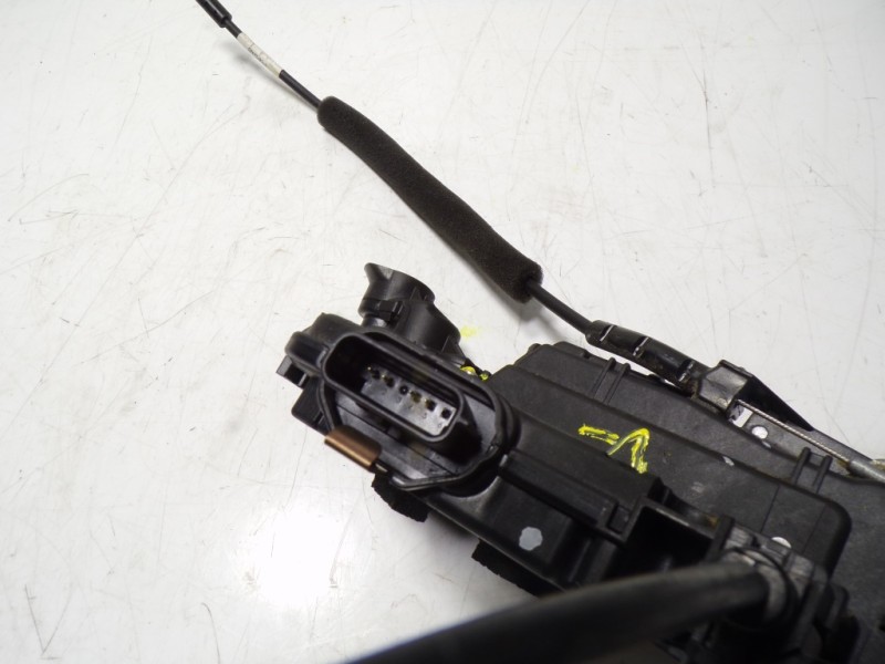 Recambio de cerradura puerta delantera izquierda para renault captur 1.3 tce referencia OEM IAM 805031332R 805031332R 