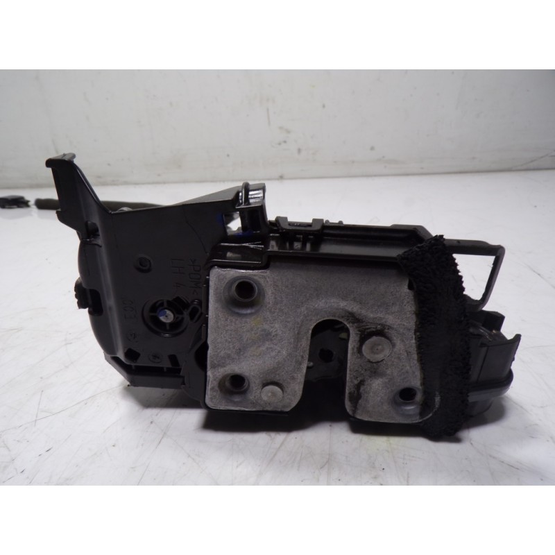 Recambio de cerradura puerta trasera izquierda para renault captur 1.3 tce referencia OEM IAM 805034742R 805034742R 