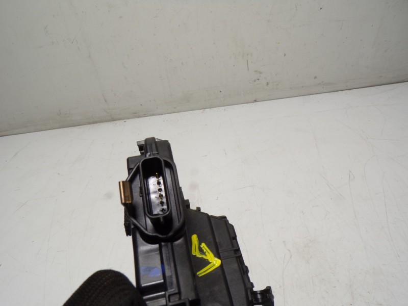 Recambio de cerradura puerta trasera izquierda para renault captur 1.3 tce referencia OEM IAM 805034742R 805034742R 