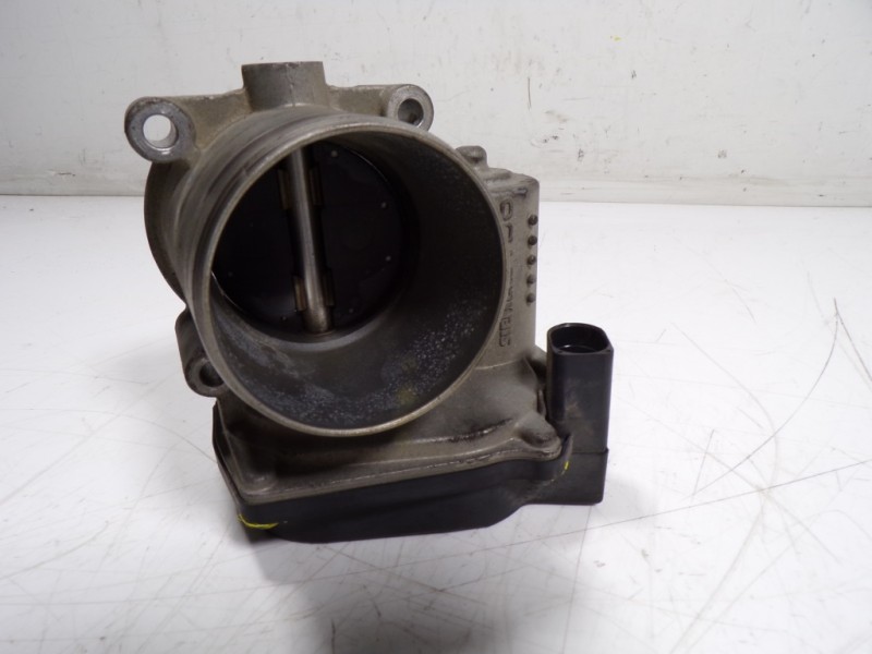 Recambio de caja mariposa para seat ibiza (6j5) 1.4 16v referencia OEM IAM 03C133062C 03C133062C 