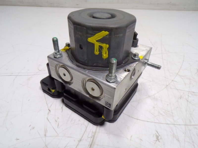 Recambio de abs para dacia duster ii comfort referencia OEM IAM 476602916R 476602738R 