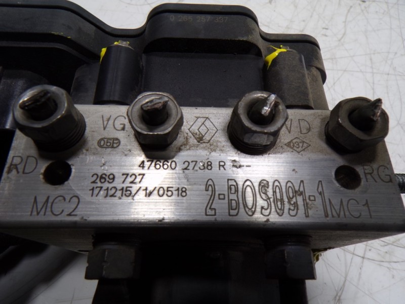 Recambio de abs para dacia duster ii comfort referencia OEM IAM 476602916R 476602738R 