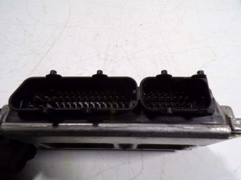 Recambio de centralita motor uce para seat ibiza (6j5) 1.4 16v referencia OEM IAM 03C906024BK 03C906024BK 