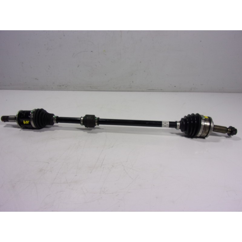 Recambio de transmision derecha para toyota yaris 1.5 vvti hev referencia OEM IAM  43410K0060 