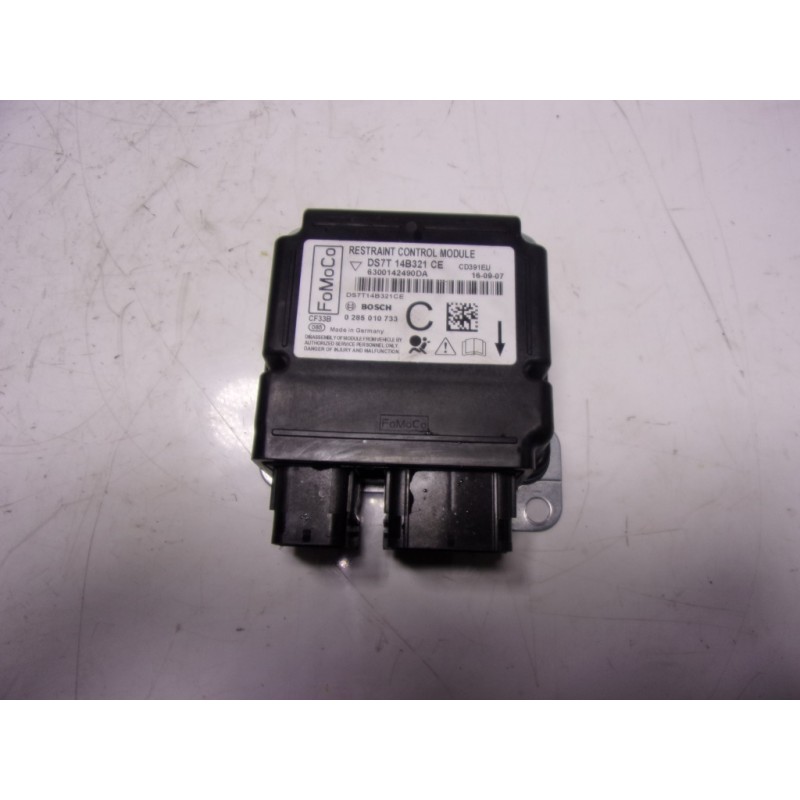 Recambio de centralita airbag para ford mondeo turn. 2.0 tdci cat referencia OEM IAM 2184427 DS7112B684XB 