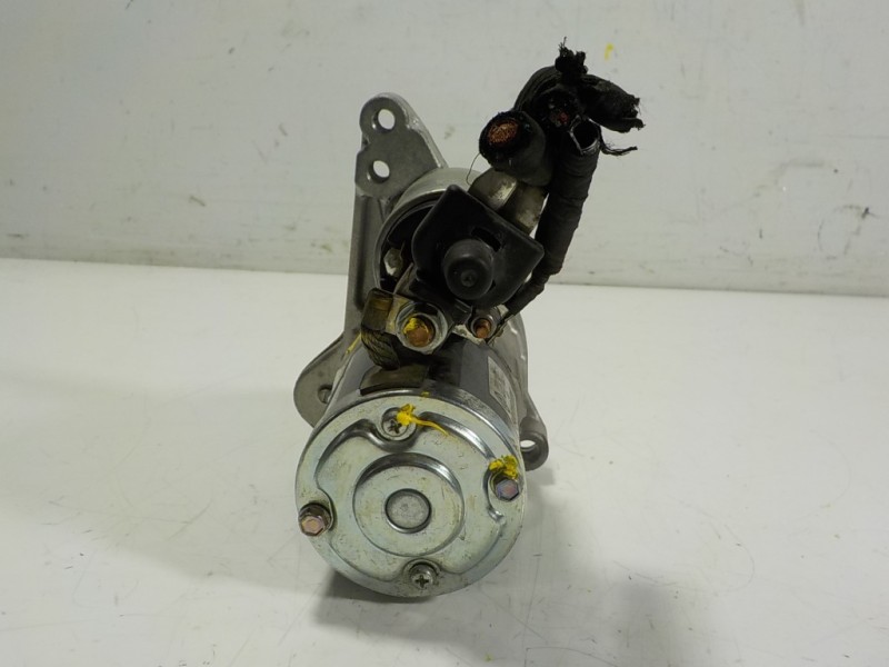Recambio de motor arranque para renault captur 1.3 tce referencia OEM IAM 233006662R 233006662R 