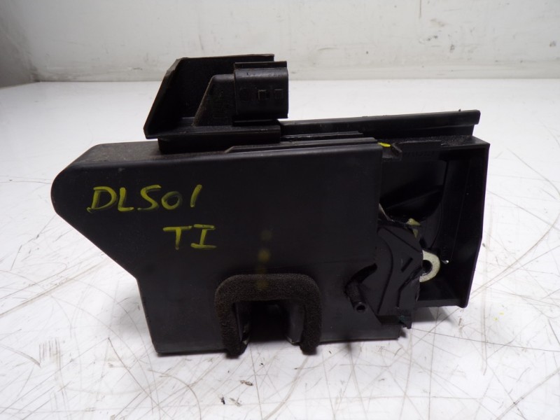 Recambio de cerradura puerta trasera izquierda para dacia duster ii comfort referencia OEM IAM 825034872R 825034872R 