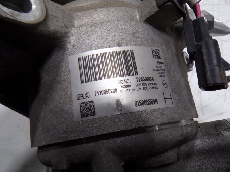 Recambio de compresor aire acondicionado para dacia duster ii comfort referencia OEM IAM 926003541R 926005689R 