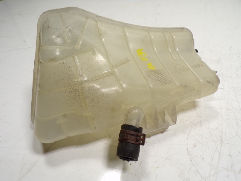 Recambio de deposito expansion para renault kangoo z.e. referencia OEM IAM 7701478318 8200455786 