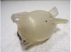 Recambio de deposito expansion para dacia duster ii comfort referencia OEM IAM 217104354R 217100680R  2