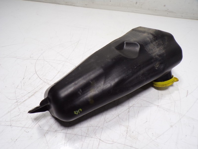 Recambio de deposito limpia para dacia duster ii comfort referencia OEM IAM 289101168R 289107187R 