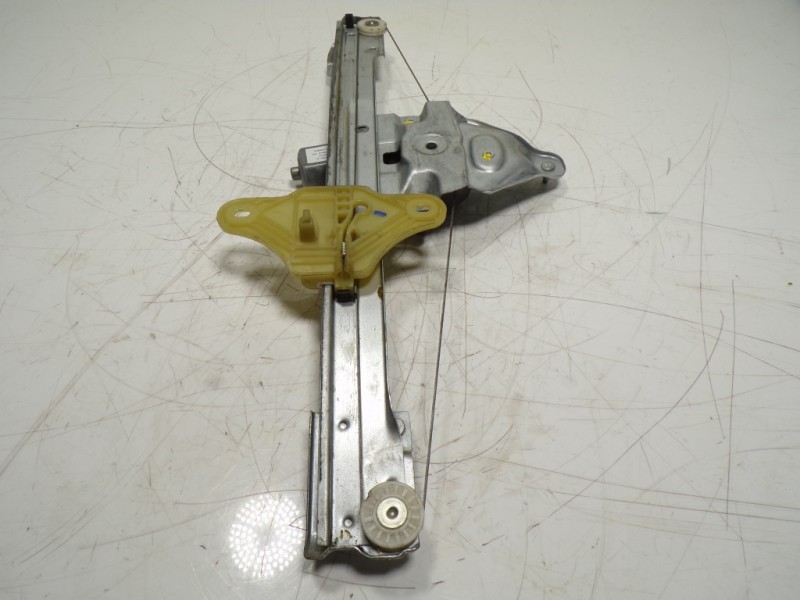 Recambio de elevalunas delantero derecho para dacia duster ii comfort referencia OEM IAM 807201952R 807201952R 