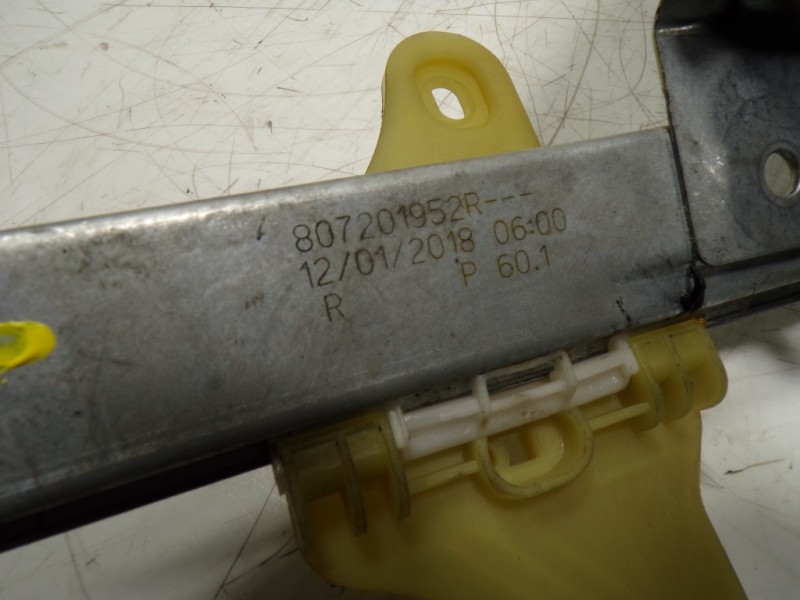 Recambio de elevalunas delantero derecho para dacia duster ii comfort referencia OEM IAM 807201952R 807201952R 