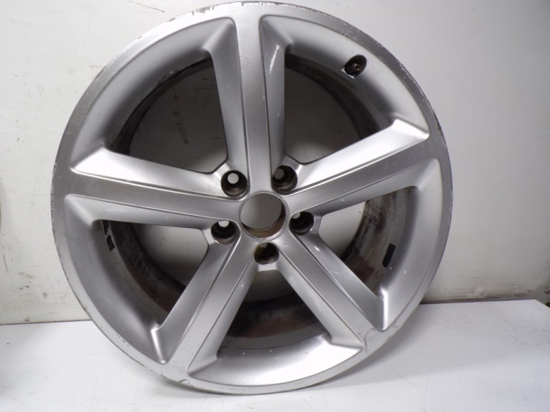 Recambio de juego llantas para audi a5 coupe (8t) 1.8 tfsi (130kw) referencia OEM IAM  8T0601025M 