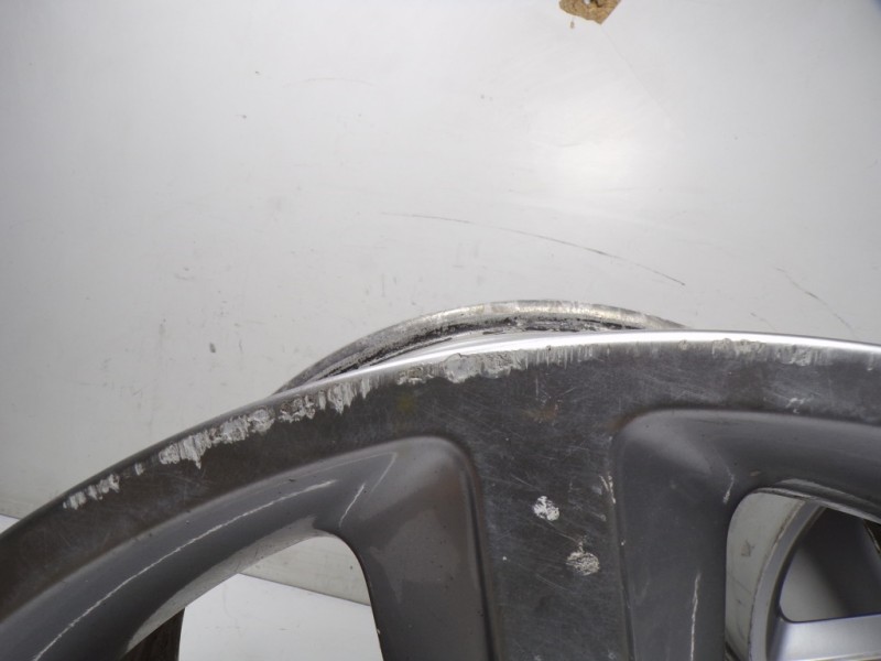 Recambio de juego llantas para audi a5 coupe (8t) 1.8 tfsi (130kw) referencia OEM IAM  8T0601025M 