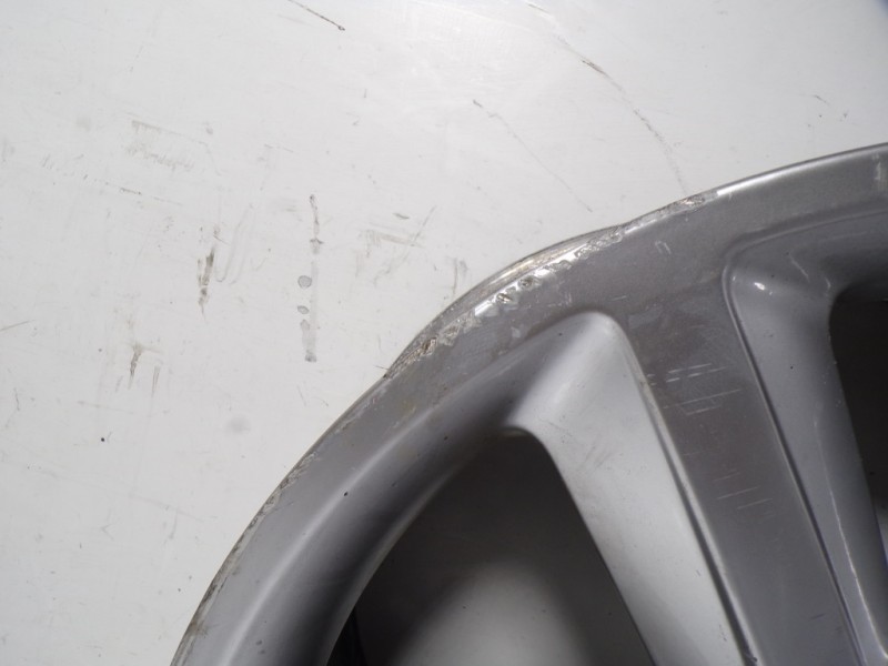 Recambio de juego llantas para audi a5 coupe (8t) 1.8 tfsi (130kw) referencia OEM IAM  8T0601025M 