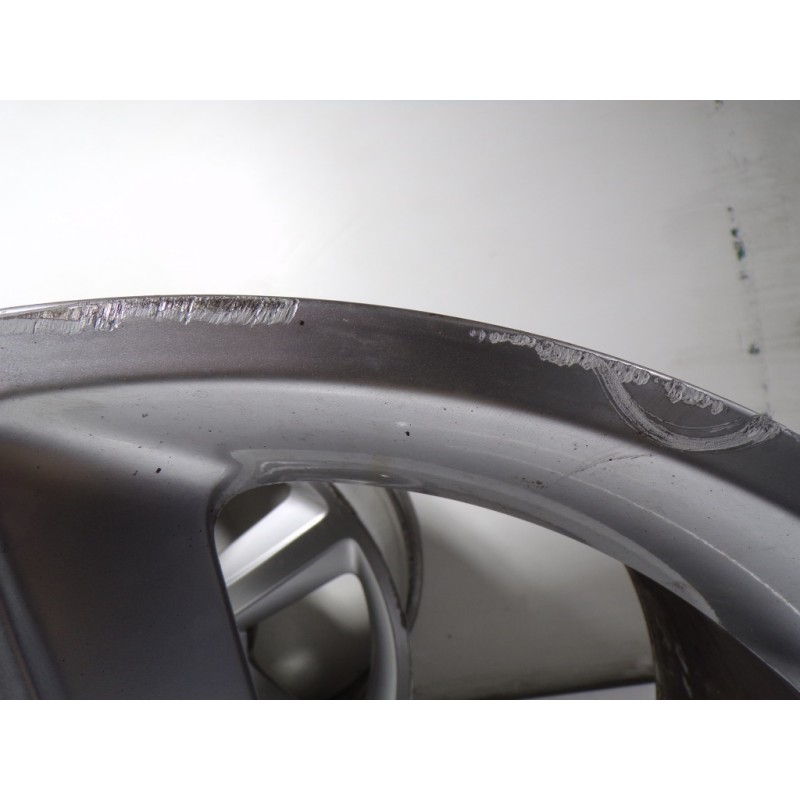 Recambio de juego llantas para audi a5 coupe (8t) 1.8 tfsi (130kw) referencia OEM IAM  8T0601025M 