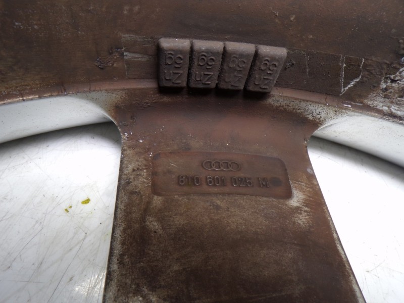 Recambio de juego llantas para audi a5 coupe (8t) 1.8 tfsi (130kw) referencia OEM IAM  8T0601025M 