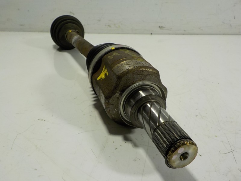 Recambio de transmision izquierda para renault captur 1.3 tce referencia OEM IAM 391017989R 391017989R 