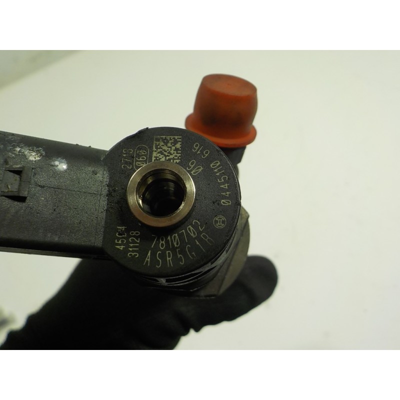 Recambio de inyector para bmw serie 3 lim. (f30) 2.0 16v diesel referencia OEM IAM 13537810702 0445110616 
