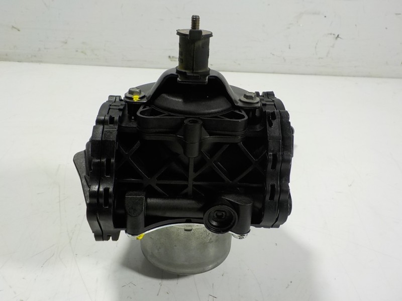 Recambio de depresor freno / bomba vacio para opel corsa f electric referencia OEM IAM  9835028580 