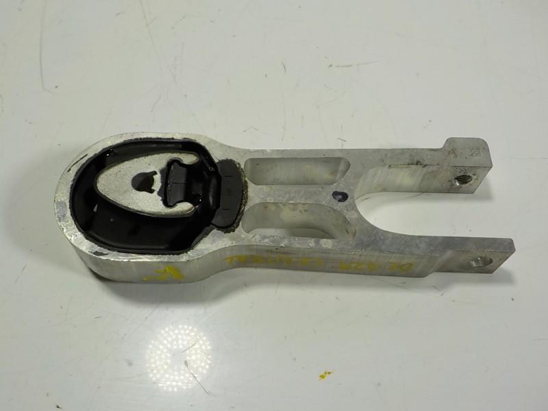 Recambio de soporte motor para opel corsa f electric referencia OEM IAM  9826527880 
