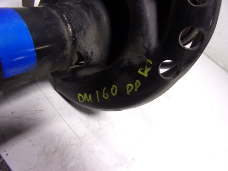 Recambio de amortiguador delantero derecho para renault captur 0.9 tce referencia OEM IAM 543021361R 543021587R 