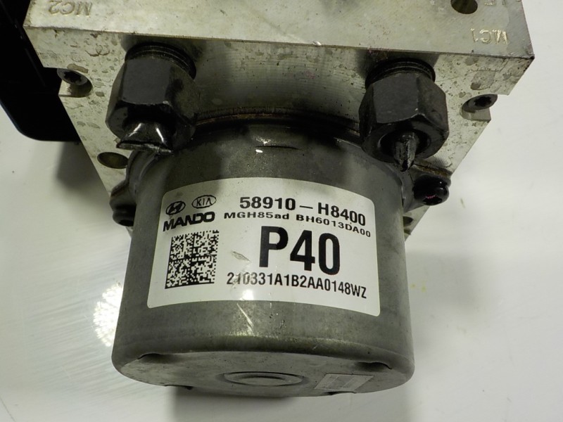 Recambio de abs para kia rio (yb) 1.2 cat referencia OEM IAM 58910H8400 58910H8400 