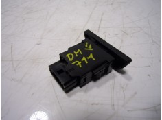 Recambio de warning para toyota yaris 1.5 vvti hev referencia OEM IAM  15D509  2