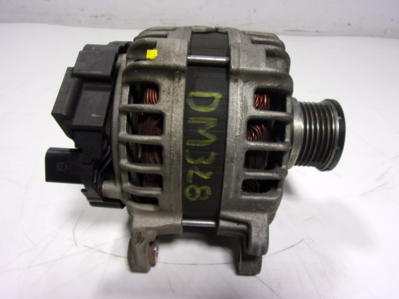 Recambio de alternador para volkswagen caddy furgón/kombi 2.0 tdi referencia OEM IAM 04L903024S 04L903024S 