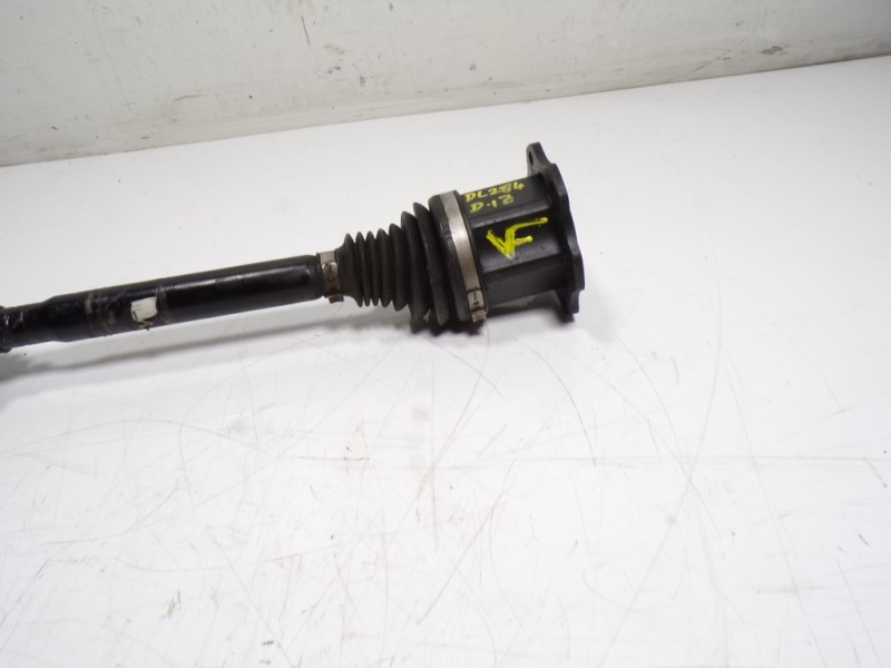 Recambio de transmision izquierda para porsche macan (typ ) base referencia OEM IAM 95B407271D  