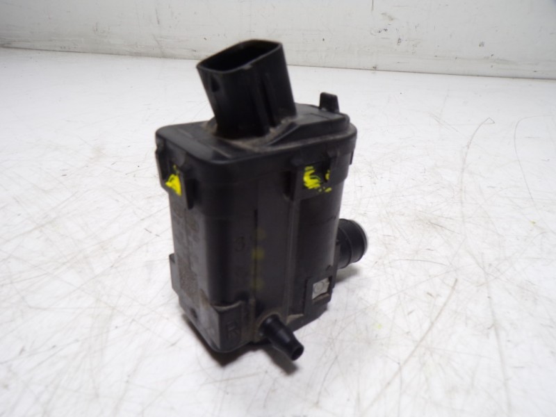 Recambio de bomba limpia para kia rio (yb) 1.2 cat referencia OEM IAM 985102J500 985102J500 