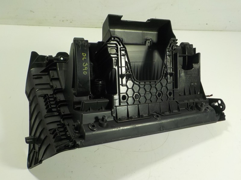 Recambio de guantera para volkswagen golf vii variant 2.0 tdi referencia OEM IAM 5G1857114E82V  5G1857101M82V