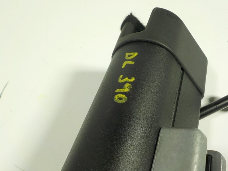 Recambio de bandeja trasera para volkswagen golf vii variant 2.0 tdi referencia OEM IAM 5G9861691B9B9 5G9861691B 