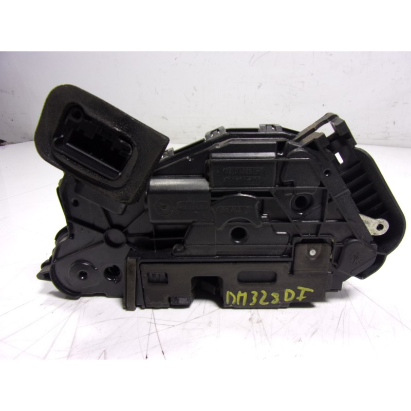 Recambio de cerradura puerta delantera izquierda para volkswagen caddy furgón/kombi 2.0 tdi referencia OEM IAM 5TB837015A 5TB837