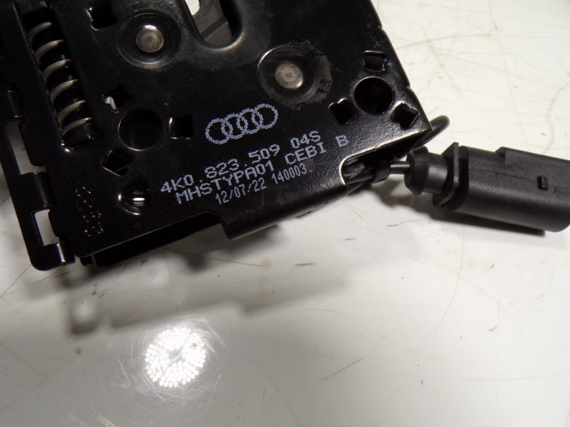 Recambio de cerradura capot para cupra leon sportstourer (kl8) vz 2.0 tsi 4drive referencia OEM IAM 4K0823509A 4K082350904S 