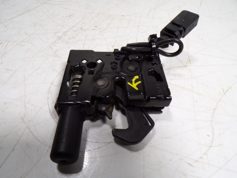 Recambio de cerradura capot para cupra leon sportstourer (kl8) vz 2.0 tsi 4drive referencia OEM IAM 4K0823509A 4K082350904S 