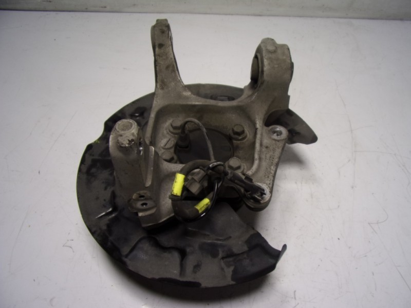 Recambio de mangueta trasera izquierda para ford mondeo turn. 2.0 tdci cat referencia OEM IAM   